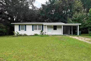912 Clearview Ave, Pensacola, FL 32505 - Photo 1