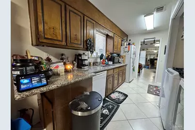 6208 Kirsten Dr, Pensacola, FL 32504 - Photo 7