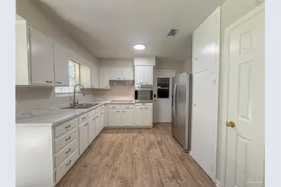 785 N 79th Ave, Pensacola, FL 32506 - Photo 9