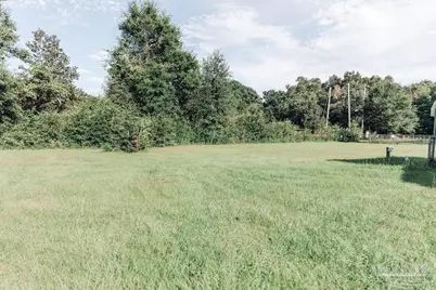 6124 Carroll Rd, Milton, FL 32583 - Photo 17