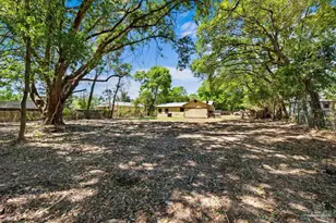 2403 E Johnson Ave, Pensacola, FL 32514 - Photo 25