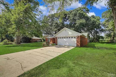 5744 Charmonte Way, Milton, FL 32583 - Photo 3