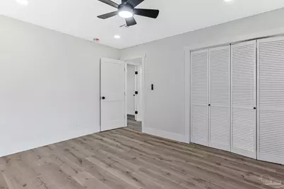 621 Whitney Dr, Pensacola, FL 32503 - Photo 25