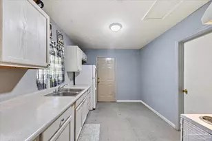 5451 Byrom St, Milton, FL 32570 - Photo 5