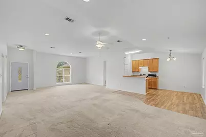 2419 Basswood Dr, Navarre, FL 32566 - Photo 11
