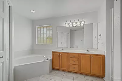 2419 Basswood Dr, Navarre, FL 32566 - Photo 17