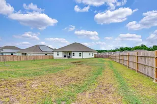 3962 Whitetail Ln, Pensacola, FL 32526 - Photo 9