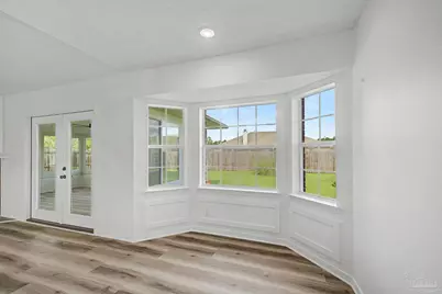 2216 Blue Lake Dr, Pensacola, FL 32506 - Photo 17