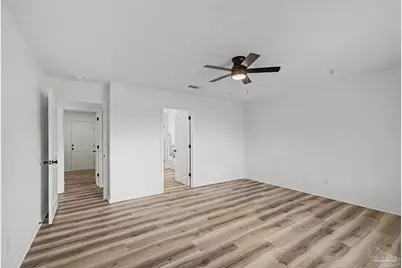 2216 Blue Lake Dr, Pensacola, FL 32506 - Photo 21