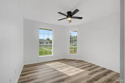 2216 Blue Lake Dr, Pensacola, FL 32506 - Photo 27