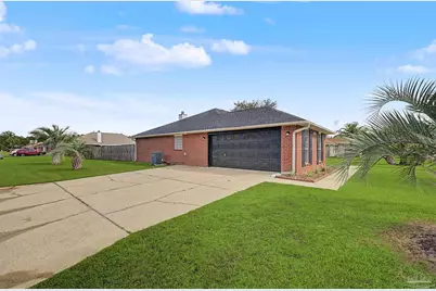 2216 Blue Lake Dr, Pensacola, FL 32506 - Photo 45