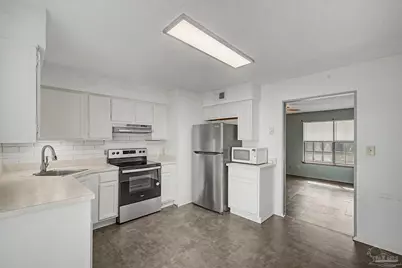 2811 Langley Ave #215, Pensacola, FL 32504 - Photo 9