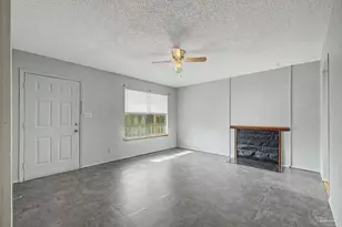 2811 Langley Ave, Pensacola, FL 32504 - Photo 3