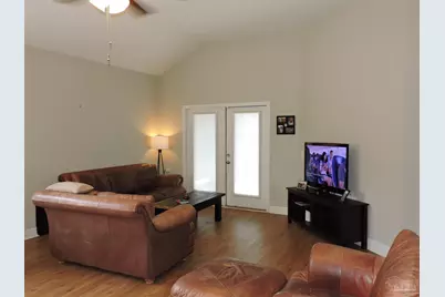 5643 Vendome Ct, Milton, FL 32583 - Photo 5