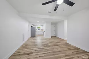 1019 Trenton Dr, Pensacola, FL 32505 - Photo 9