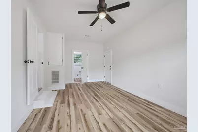 1019 Trenton Dr, Pensacola, FL 32505 - Photo 17