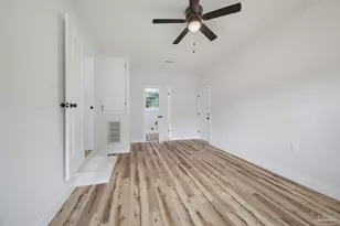 1019 Trenton Dr, Pensacola, FL 32505 - Photo 17