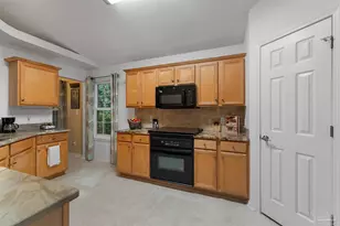 7139 Blue Jack Dr, Navarre, FL 32566 - Photo 11