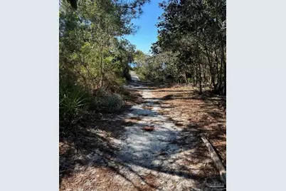 7139 Blue Jack Dr, Navarre, FL 32566 - Photo 55