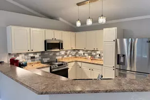 3011 N 38th Ave, Milton, FL 32570 - Photo 3