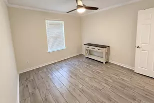 3011 N 38th Ave, Milton, FL 32570 - Photo 11