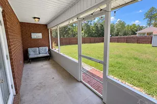 3011 N 38th Ave, Milton, FL 32570 - Photo 9