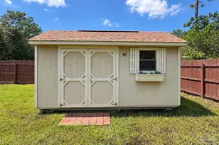 3011 N 38th Ave, Milton, FL 32570 - Photo 13