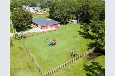 708 Mike Gibson Ln, Milton, FL 32583 - Photo 57
