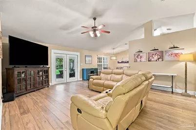 708 Mike Gibson Ln, Milton, FL 32583 - Photo 21