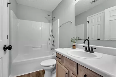 2291 Trailwood Dr, Cantonment, FL 32533 - Photo 9
