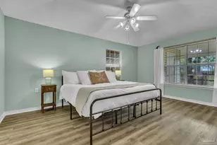 2291 Trailwood Dr, Cantonment, FL 32533 - Photo 5