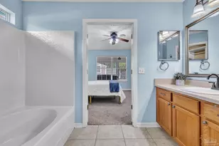 2332 Trailwood Dr, Cantonment, FL 32533 - Photo 11