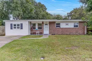 2121 Elaine Cir, Pensacola, FL 32504 - Photo 1