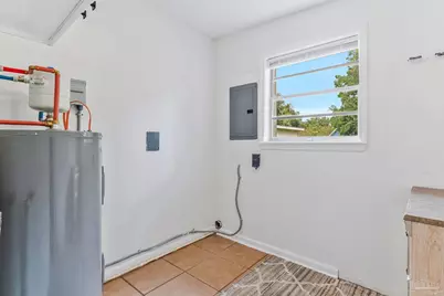 2121 Elaine Cir, Pensacola, FL 32504 - Photo 31