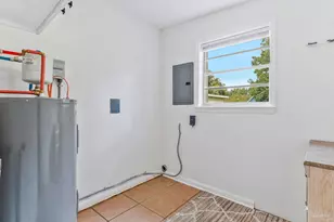 2121 Elaine Cir, Pensacola, FL 32504 - Photo 31