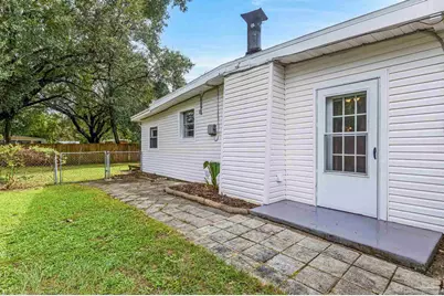 2121 Elaine Cir, Pensacola, FL 32504 - Photo 45