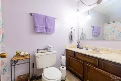 1370 Bayshore Ct, Gulf Breeze, FL 32563 - Photo 19
