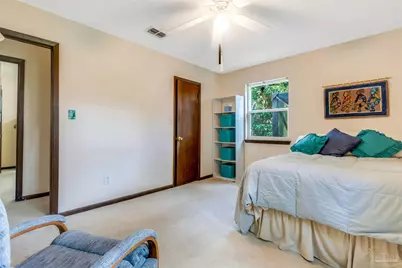 1370 Bayshore Ct, Gulf Breeze, FL 32563 - Photo 23
