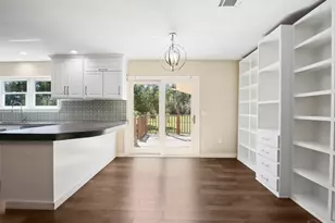 9561 S Trace Rd, Milton, FL 32583 - Photo 11