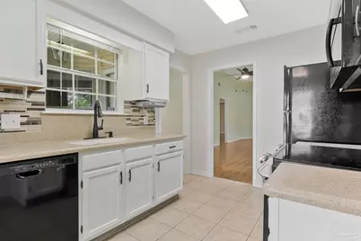 1344 Sunrunner Rd, Pensacola, FL 32504 - Photo 15