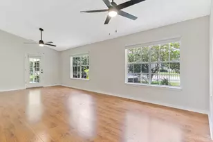 1344 Sunrunner Rd, Pensacola, FL 32504 - Photo 9