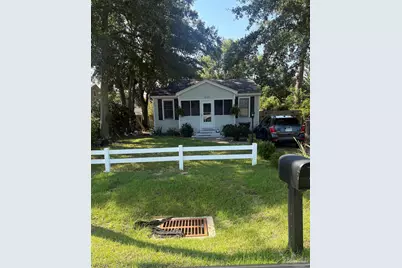 317 E Winthrop Ave, Pensacola, FL 32507 - Photo 1