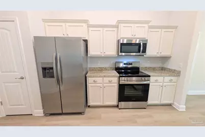 5669 Old Stone Blvd, Milton, FL 32570 - Photo 11