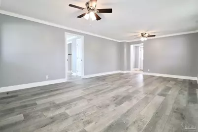 1303 N W St, Pensacola, FL 32505 - Photo 25