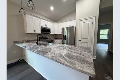 3296 Bonfire Dr, Milton, FL 32583 - Photo 3