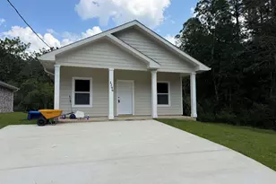 3296 Bonfire Dr, Milton, FL 32583 - Photo 1