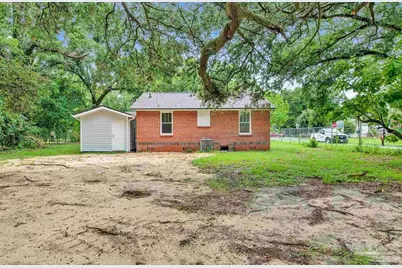 1220 N Kirk St, Pensacola, FL 32505 - Photo 17