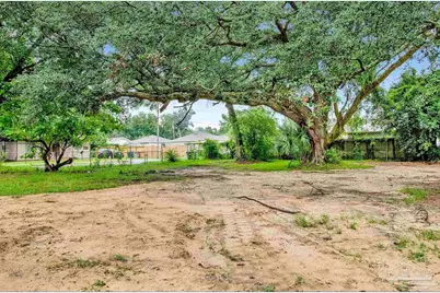 1220 N Kirk St, Pensacola, FL 32505 - Photo 15