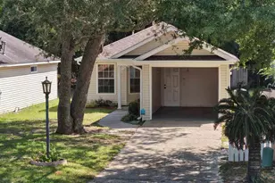 1669 Governor's Dr, Pensacola, FL 32514 - Photo 1