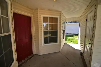 1669 Governors Dr, Pensacola, FL 32514 - Photo 9